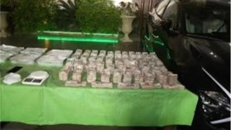 ضبط عاطل بحوزته مواد مخدرة بـ33 مليون جنيه في أكتوبر