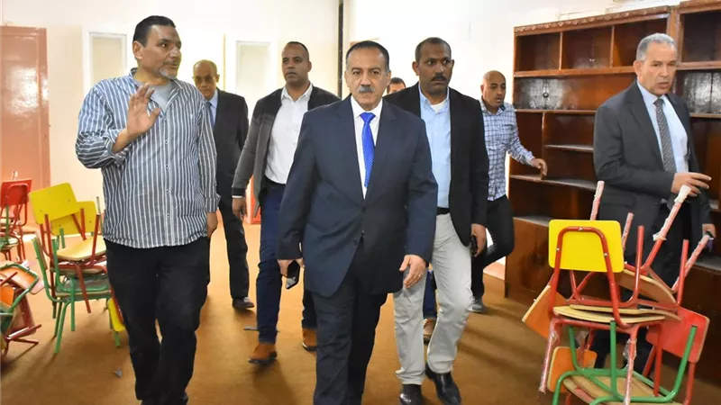 محافظ أسيوط يتابع أعمال التشطيبات النهائية لروضة النصر