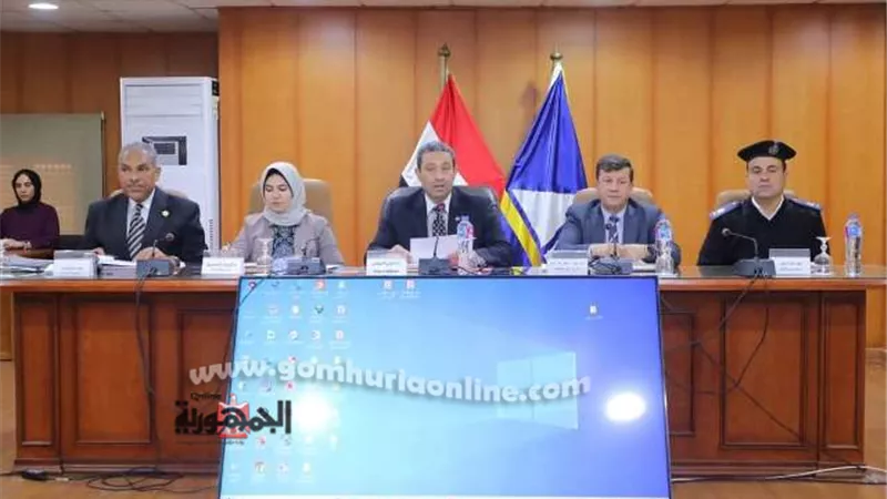تنفيذي دمياط يناقش الإستعداد لموسم الأمطار وملف التصالح