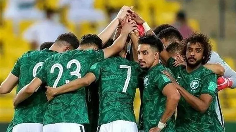 السعودية تسقط بثنائية أمام إندونيسيا في تصفيات آسيا المؤهلة للمونديال