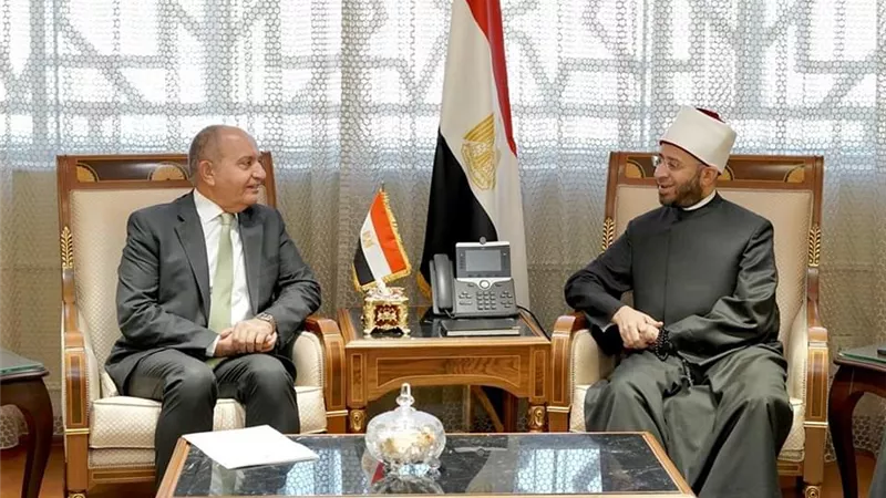 وزير الأوقاف يستقبل سفير المملكة الأردنية الهاشمية بالقاهرة