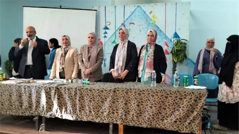 الإدارة التعليمية بمدينة الشروق تكرم الطلاب حفظة القرآن بالأسماء