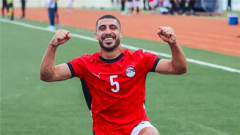 ربيعة يحسم موقفه من الانتقال إلى الأهلي أو الزمالك.. ماذا قال؟