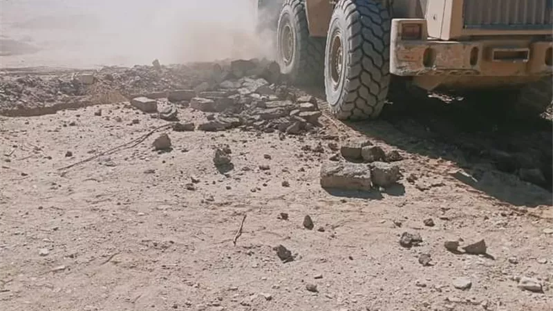 الأقصر: استرداد ٢٠٧ أفدنة فى إزالة ٤ حالات تعدٍ على أراضى أرمنت