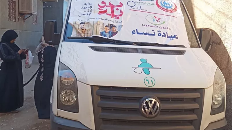 الكشف على ٧٤٠ مريضا فى قافلة طبية بمركز شباب الزناقطة بالأقصر