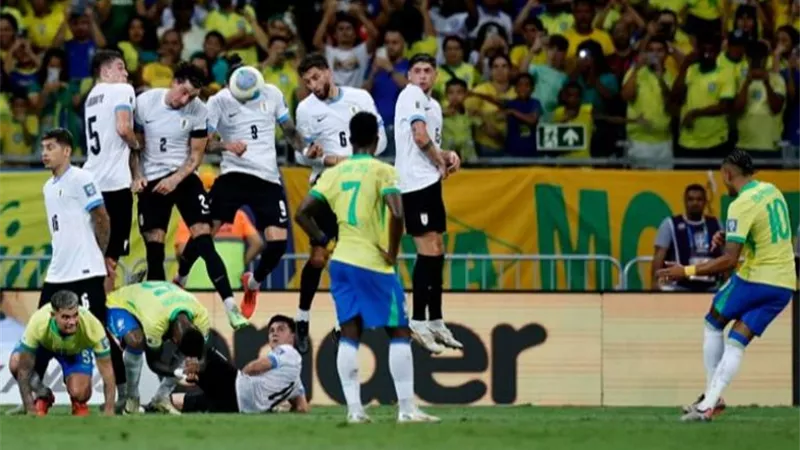 ملخص وأهداف البرازيل ضد أوروجواي في تصفيات المونديال