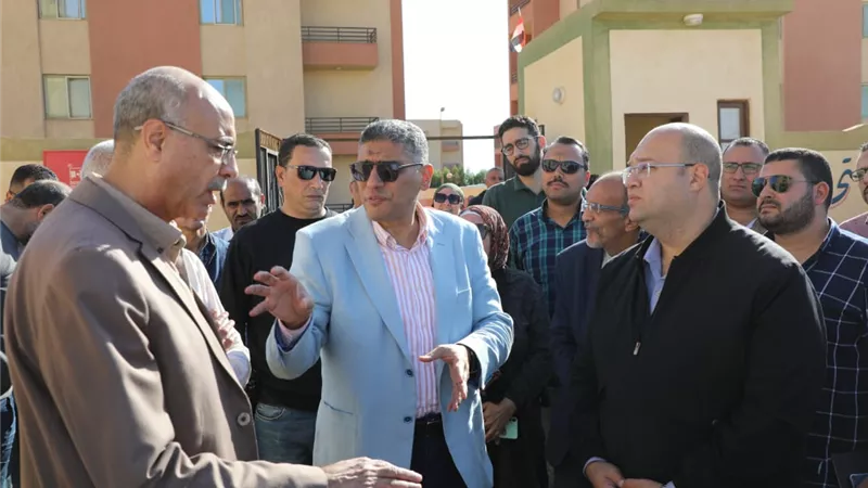 محافظ الجيزة يتفقد التجهيزات النهائية بمشروع الديسمى بالصف