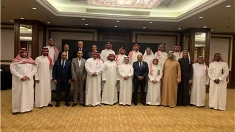 غرفة شركات السياحة تبحث مع تجارية مكة المكرمة زيادة التعاون