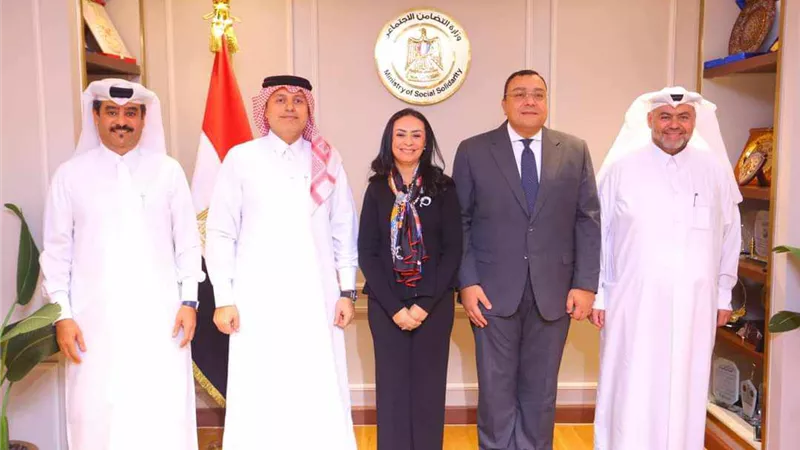 وزيرة التضامن تستقبل سفير قطر لبحث التعاون في عدد من المجالات التنموية