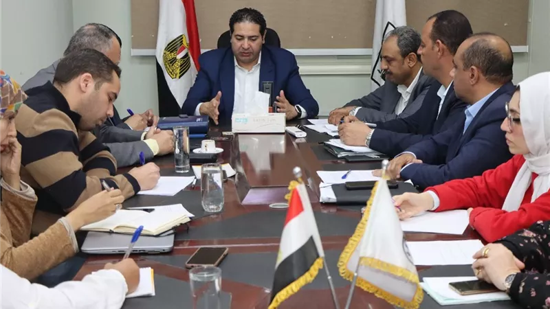 مناقشة مشروع بحثي من معهد التخطيط القومي لتنمية بنى سويف