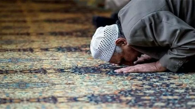 احيوا سُنّة الرسول بالدعاء فى هيئة السجود..سُنّة مهجورة
