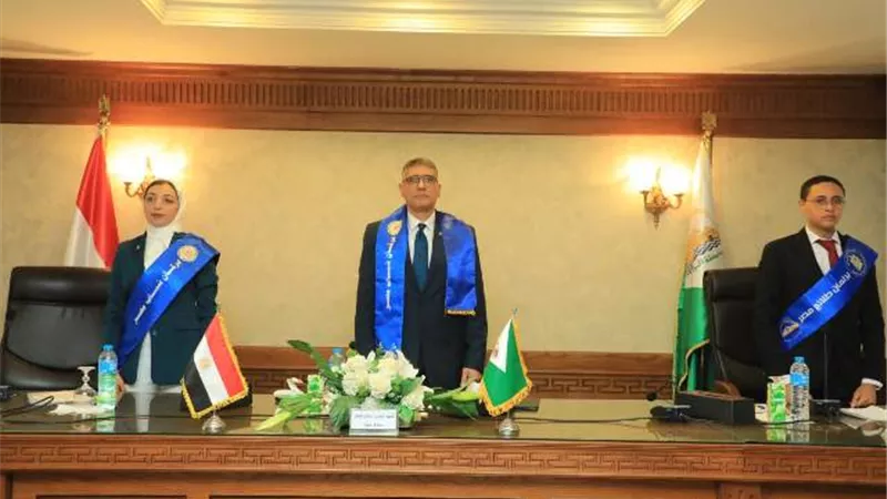 النجار يشهد جلسة محاكاه لبرلمان الطلائع والشباب