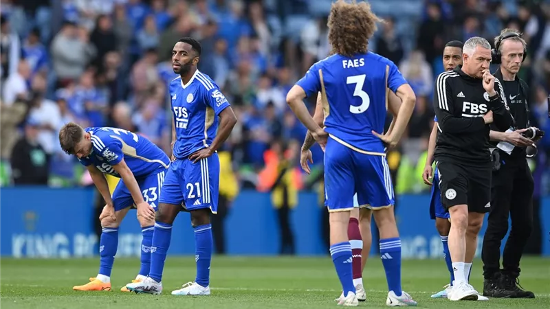 إصابة لاعب ليستر سيتي بالرباط الصليبي