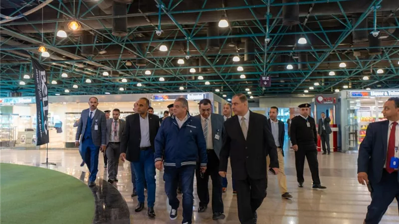 اللجنة العليا للتفتيش الأمنى والبيئى تتفقد مطار الأقصر