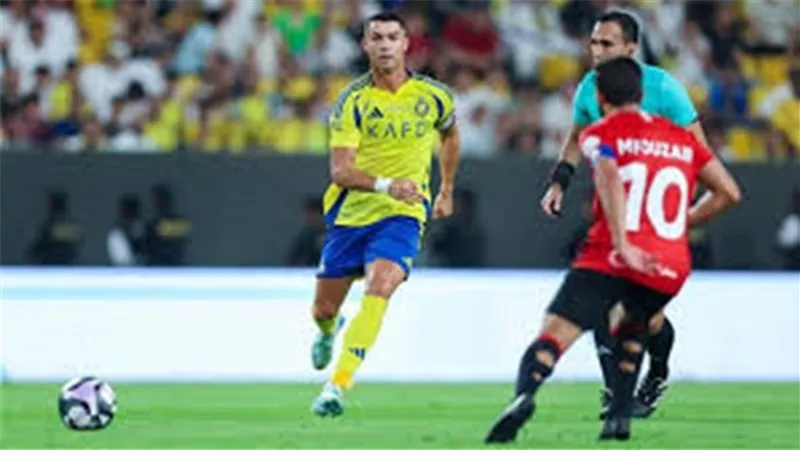 النصر يواجه القادسية.. مواعيد مباريات الدوري السعودي اليوم