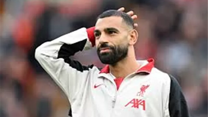 جماهير ليفربول تطيح بـ المدير الرياضي للريدز .. والسبب محمد صلاح