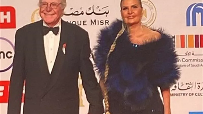 يسرا: أشكر درة على تقديمها فيلم 