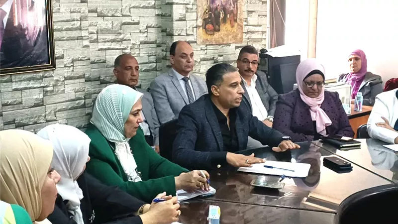 وكيل تعليم الجيزة: الامتحانات خط أحمر ولا تهاون مع المقصرين