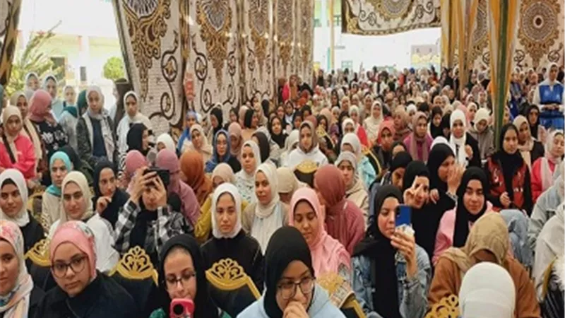 ختام فعاليات القوافل التعليمية بإدارتي أبوحماد ومنيا القمح