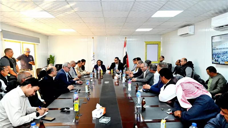 وزير الإسكان ومحافظ مطروح يتابعان موقف تنفيذ أعمال الطرق والمرافق