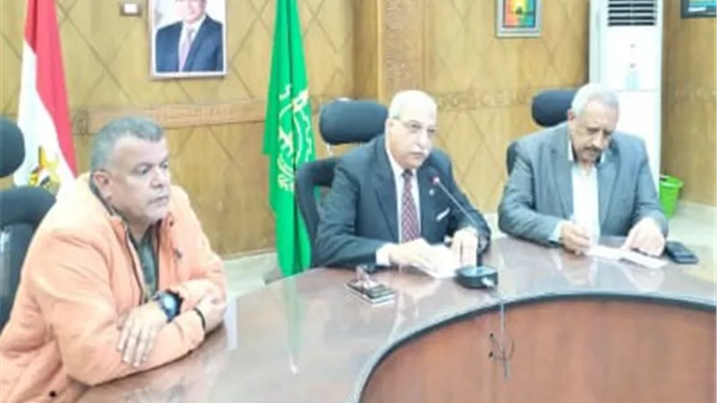 مديرالتعليم بالقليوبية يوجه بعددا من النقاط المهمة