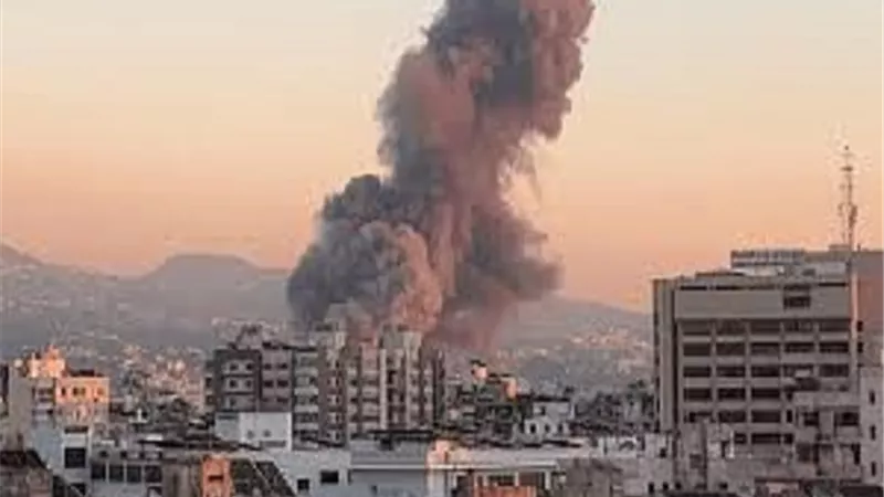استهداف قيادي بالبسطة.. مصدر لبناني يؤكد وحزب الله ينفي