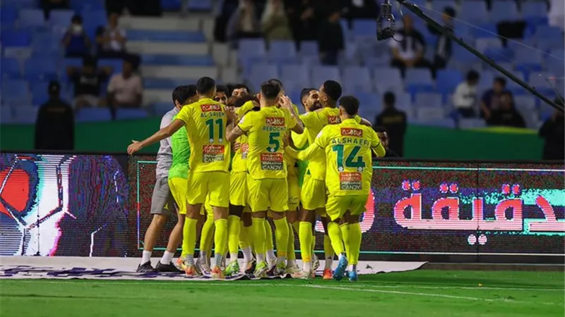 الهلال يخسر للمرة الأولي بالدوري السعودي أمام الخليج في غياب شريف
