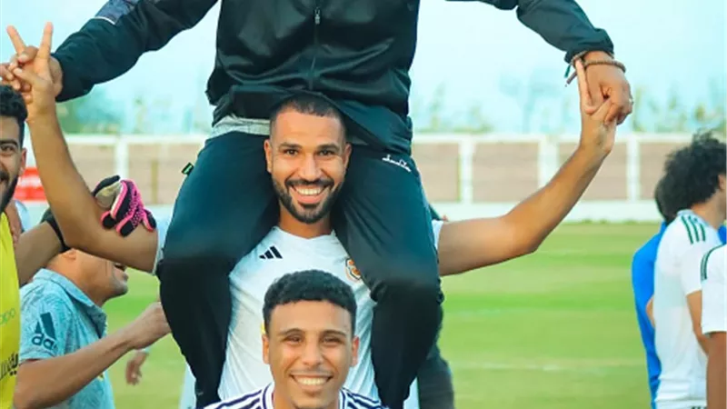 أجا صعد إلي صدارة التاسعة