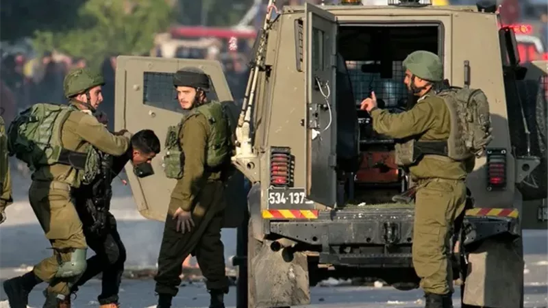 شؤون الأسرى الفلسطينية: اعتقال 12 مواطنا على الأقل بالضفة الغربية