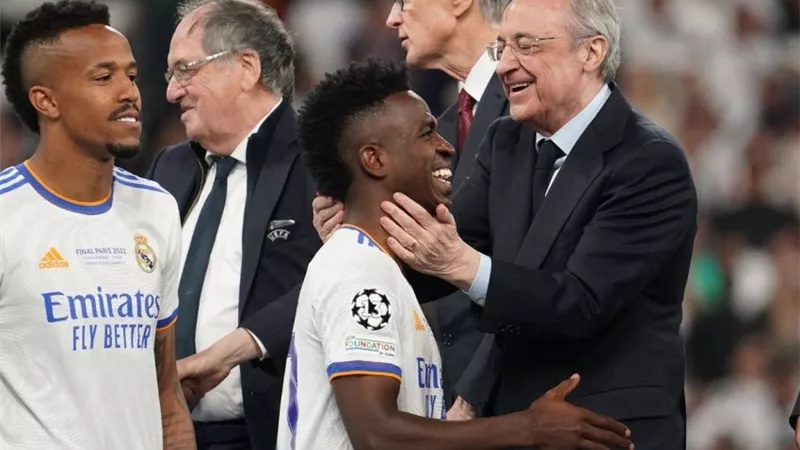ريال مدريد: فينيسيوس كان يستحق الفوز بالكرة الذهبية