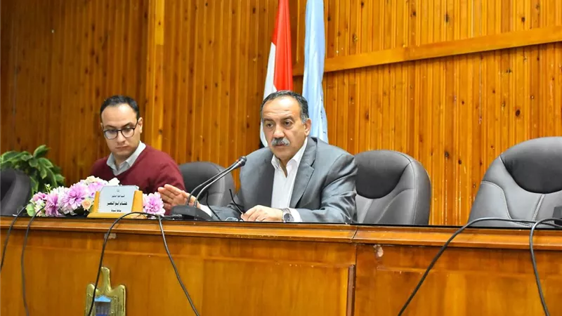 محافظ أسيوط :إزالة التعديات ومخالفات البناء بكافة أشكالها