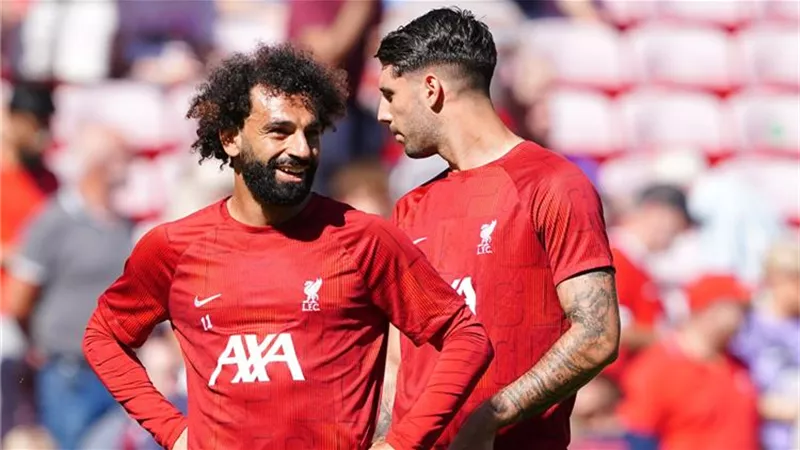 نجم ليفربول: أتمنى اللعب بجانب محمد صلاح لسنوات طويلة