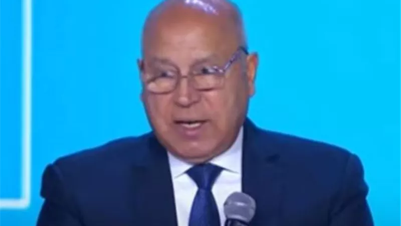 الوزير: الحكومة تولي قطاع الصناعة اهتماما كبيرا