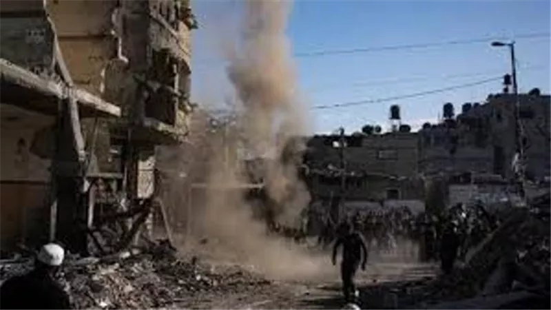 استشهاد 7 فلسطينيين في قصف الاحتلال مناطق في قطاع غزة