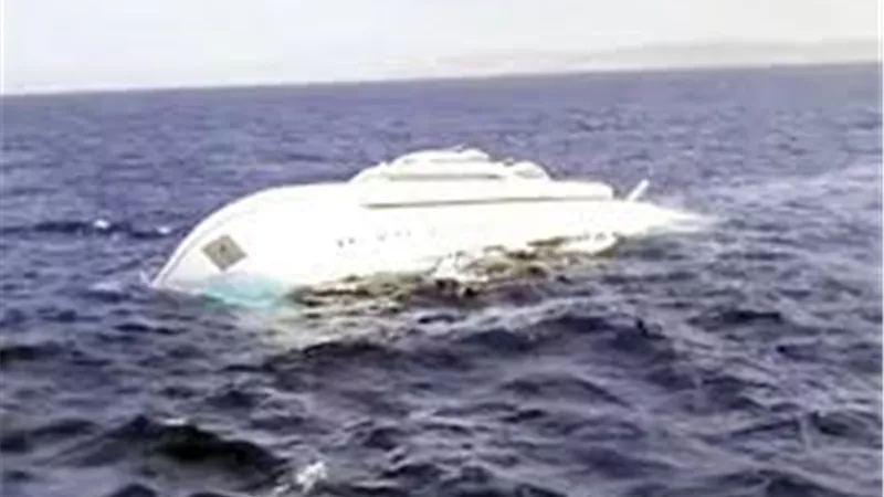 محافظ البحر الأحمر : جهود مكثفة للبحث عن مفقودي حادث لانش سياحي