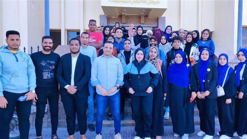 الإسعافات الأولية فى دورة تدريبية لوحدة السكان بالأقصر