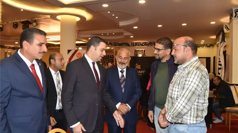 نائب المحافظ يشهد افتتاح الملتقى التوظيفي بالقطاع الخاص ببورسعيد