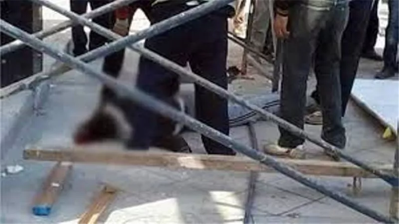 مصرع عامل فني من أعلى سقالة بمساكن شيراتون