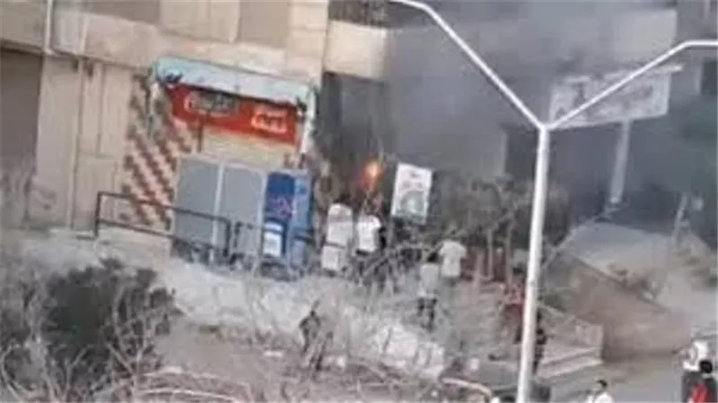إندلاع حريق داخل محل فى مدينة 6 أكتوبر