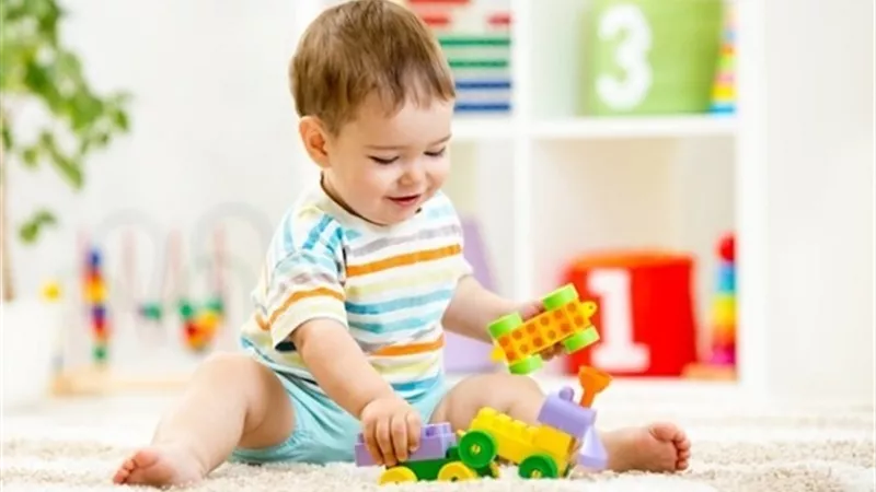 تعرف على الفحوص والاختبارات المهمة للطفل من الميلاد وحتى عمر 5 سنوات