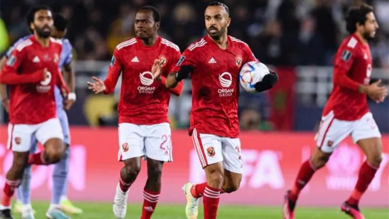 كولر يفاجيء استاد أبيدجان بتشكيل غير متوقع للأهلي في دوري الأبطال