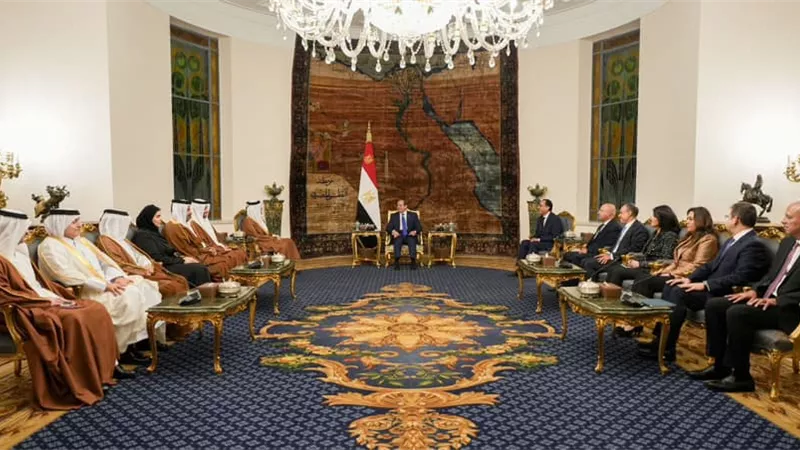 الرئيس السيسي يبحث مع رئيس وزراء قطر جهود وقف إطلاق النار في غزة