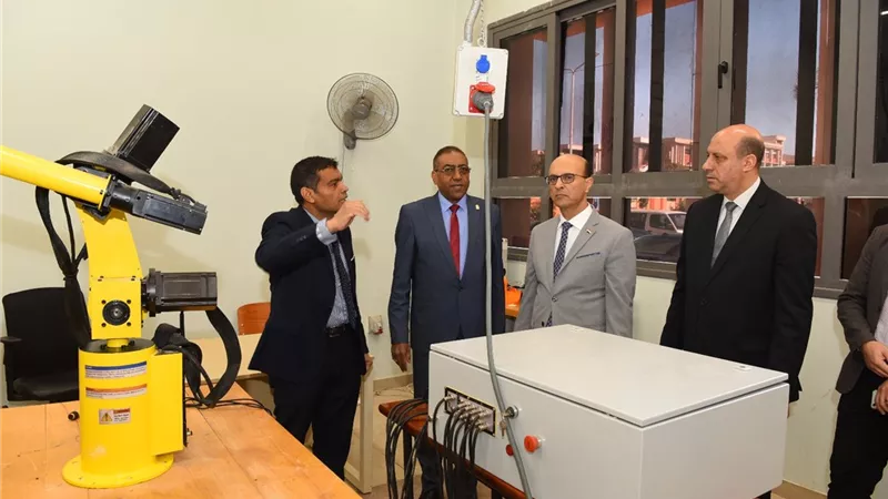 المنشاوي يترأس الاجتماع التحضيري الأول لجامعة أسيوط التكنولوجية