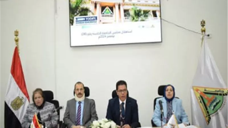 الجيزاوي: وجود هوية بصرية لجامعة بنها له أهمية كبيرة في تعزيز تميزها