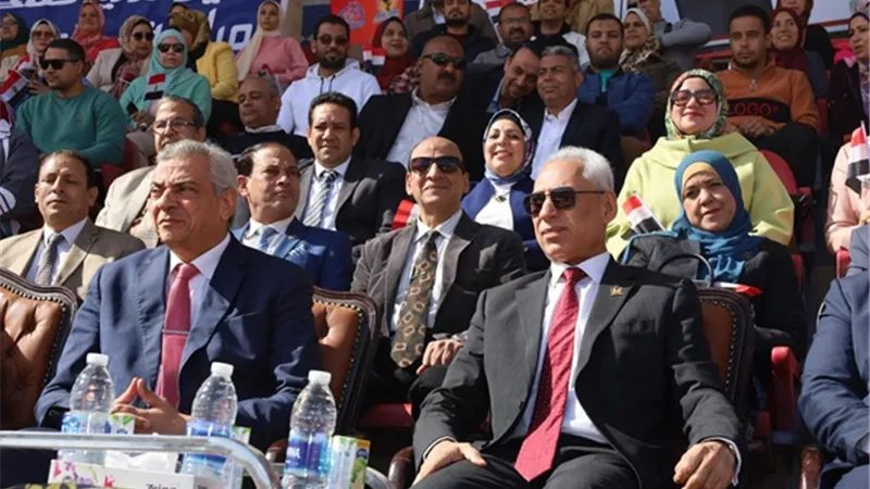 رئيس جامعة المنيا يفتتح دوري الجامعة للألعاب الرياضية