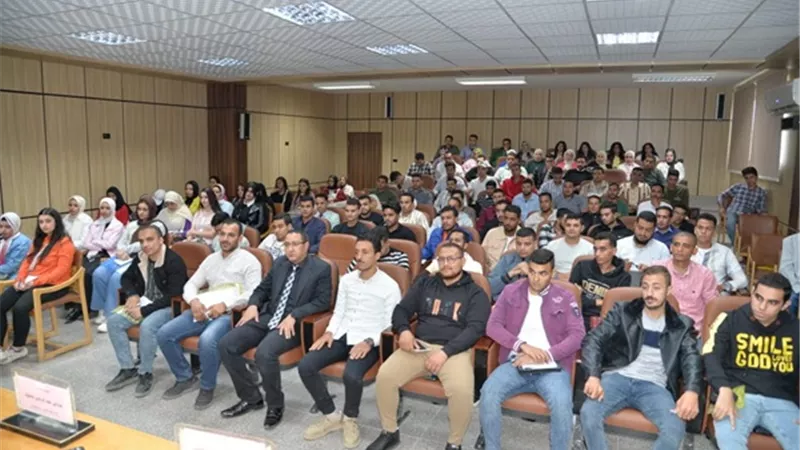 إقبال من المتدربين على اجتيازدورة إعداد محامي لدي الشركات والبنوك