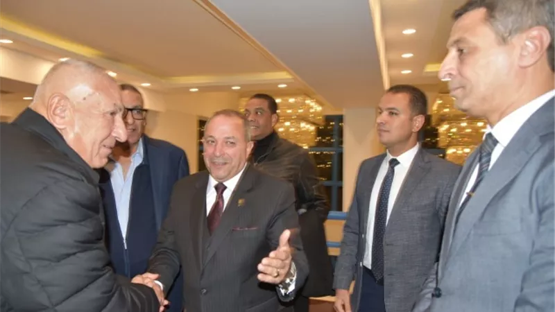 محافظ بورسعيد يهنئ المصرى وجماهيره بأول فوز فى البطولة الأفريقية