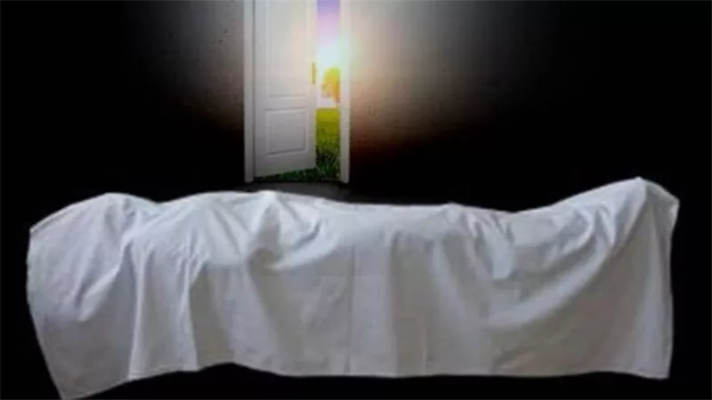 هل يجوز للزوج تغسيل زوجته عقب الوفاة