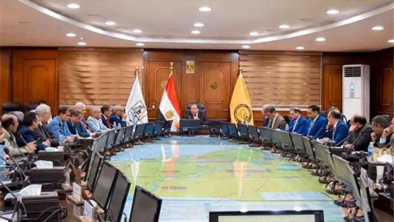 مجلس جامعة بني سويف يوافق علي تنظيم عدد من المؤتمرات والزيارات