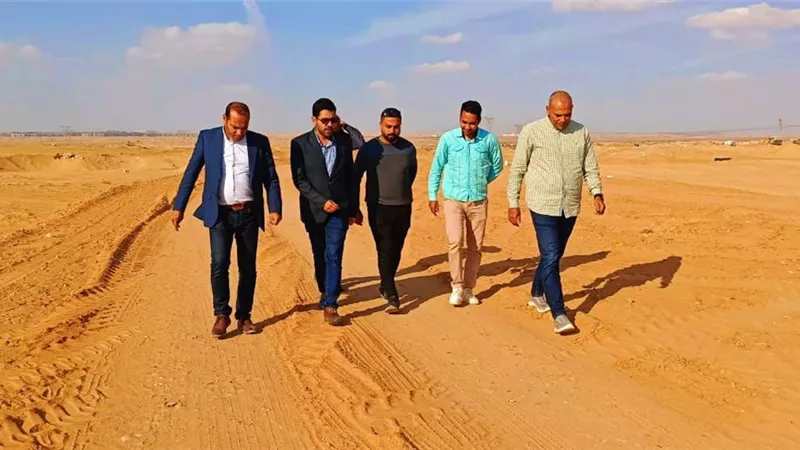 رئيس جهاز العبور الجديدة يتفقد المناطق المضافة للمدينة